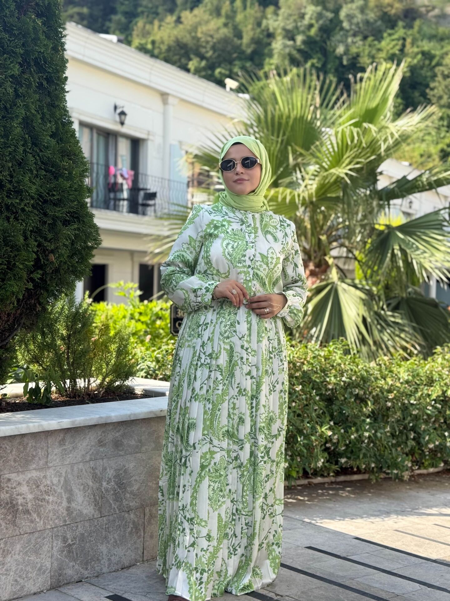 SATEN ELBİSE YEŞİL