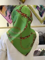 LA BOUTİQUE SURA İPEK EŞARP