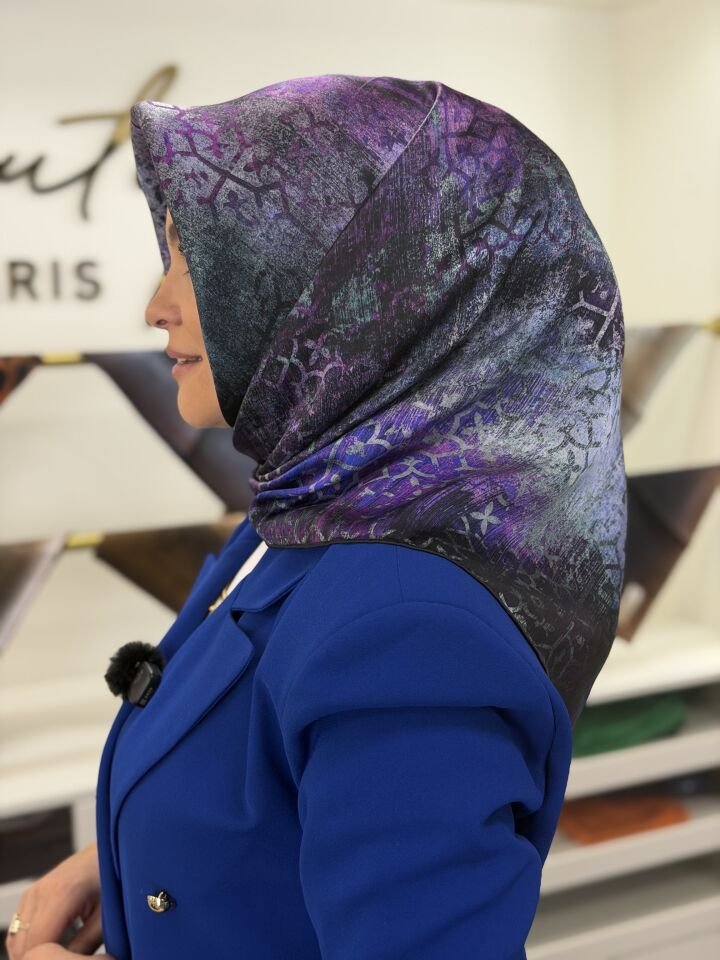 LA BOUTİQUE SURA İPEK EŞARP