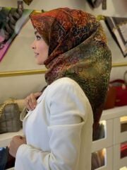 LA BOUTİQUE SURA İPEK EŞARP
