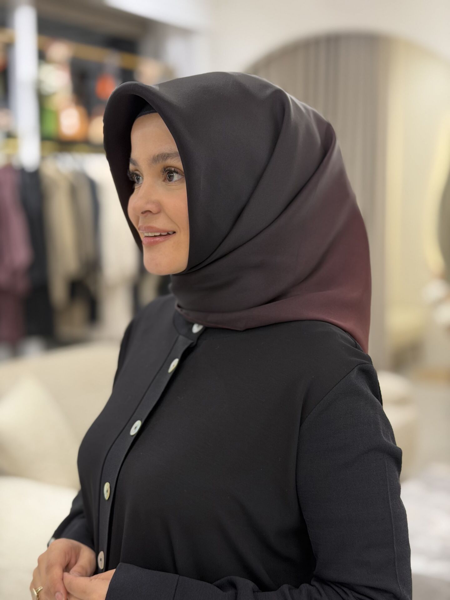 LA BOUTİQUE SURA İPEK EŞARP