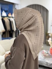 PİERRE CARDİN SURA İPEK EŞARP