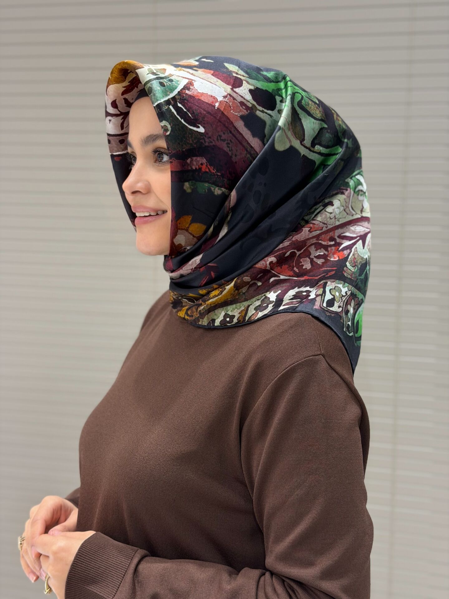 LA BOUTİQUE SURA İPEK EŞARP