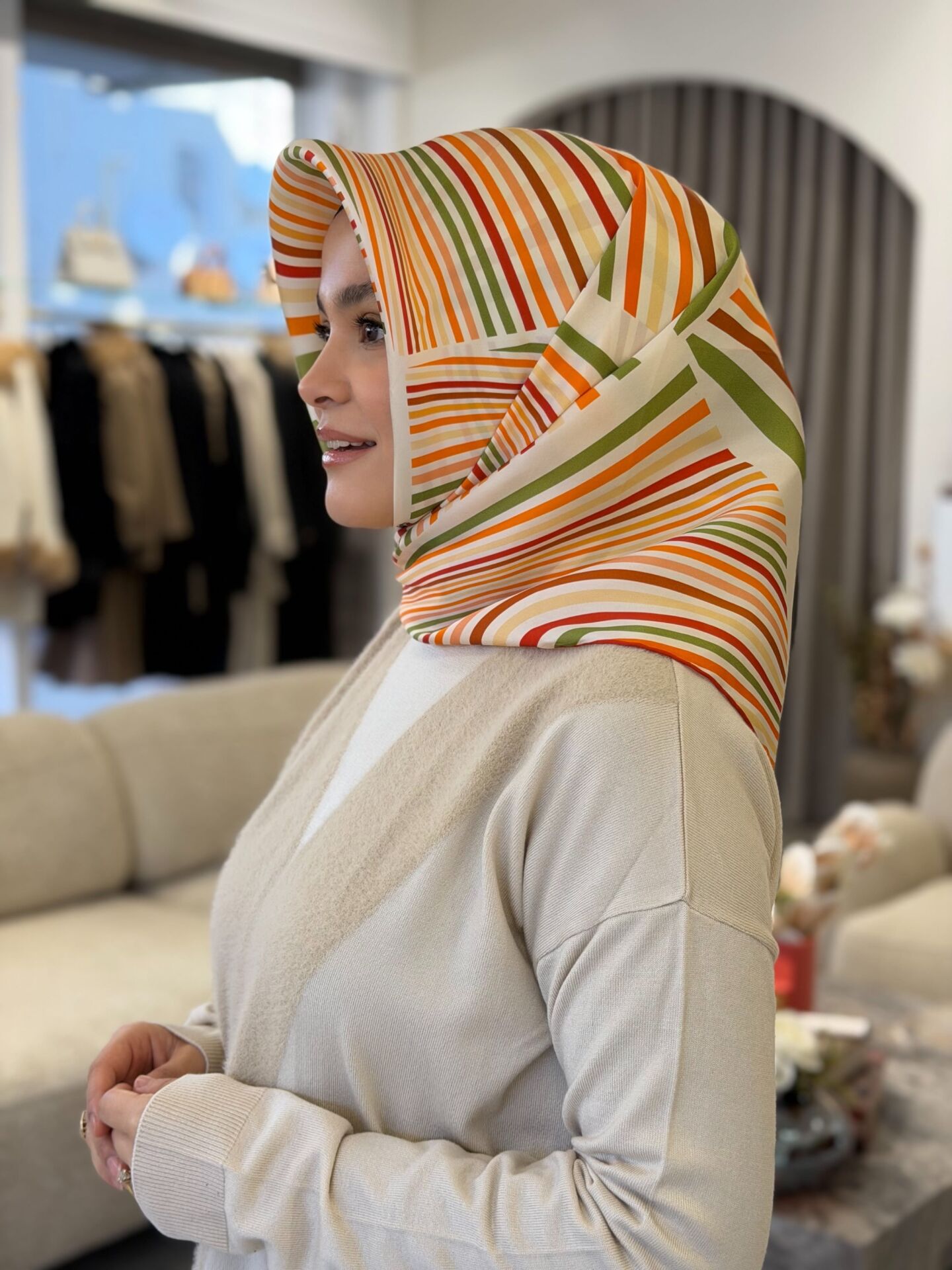 LA BOUTİQUE SURA İPEK EŞARP