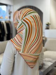 LA BOUTİQUE SURA İPEK EŞARP