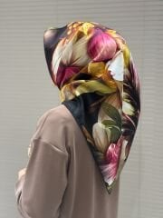 LA BOUTİQUE SURA İPEK EŞARP