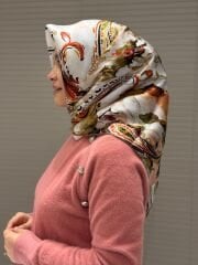 LA BOUTİQUE SURA İPEK EŞARP