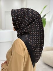 LA BOUTİQUE SURA İPEK EŞARP