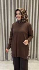 TIĞ TRİKO MERSERİZE GÖMLEK DETAYLI TUNİK KAHVE