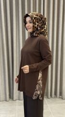 TIĞ TRİKO MERSERİZE GÖMLEK DETAYLI TUNİK KAHVE