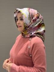 LA BOUTİQUE SURA İPEK EŞARP