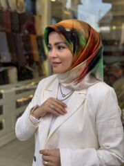 LA BOUTİQUE SURA İPEK EŞARP