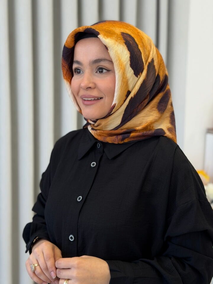 YAZ/GÜZ SERİSİ EŞARP