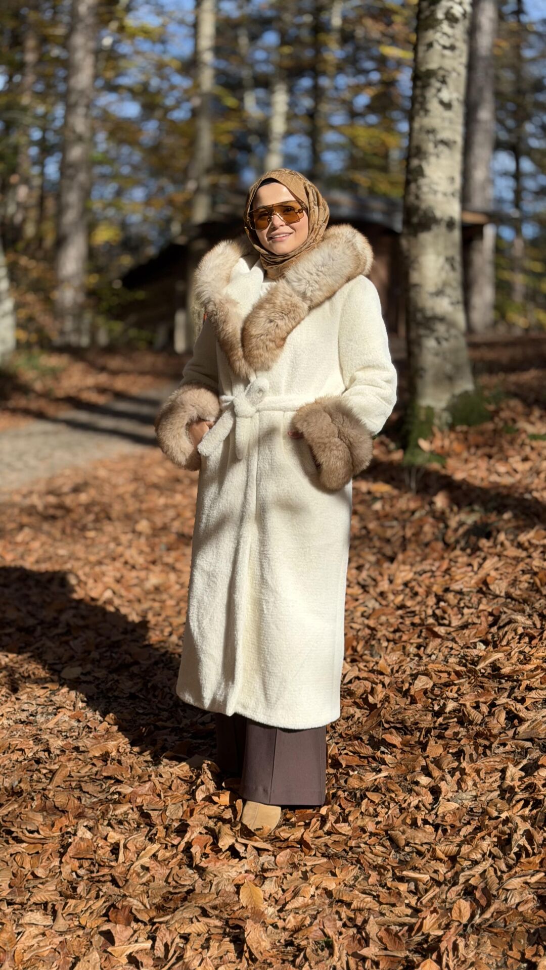 YAQA HAKİKİ TİLKİ KÜRK KABAN EKRU