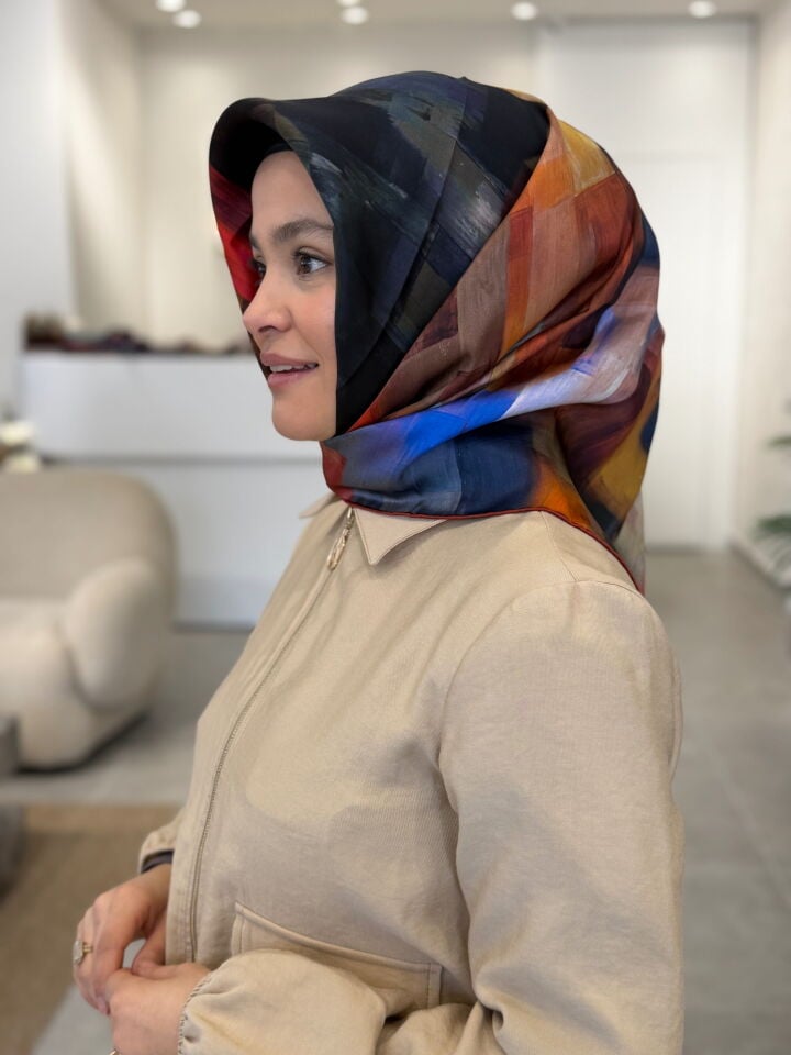 LA BOUTİQUE SURA İPEK EŞARP