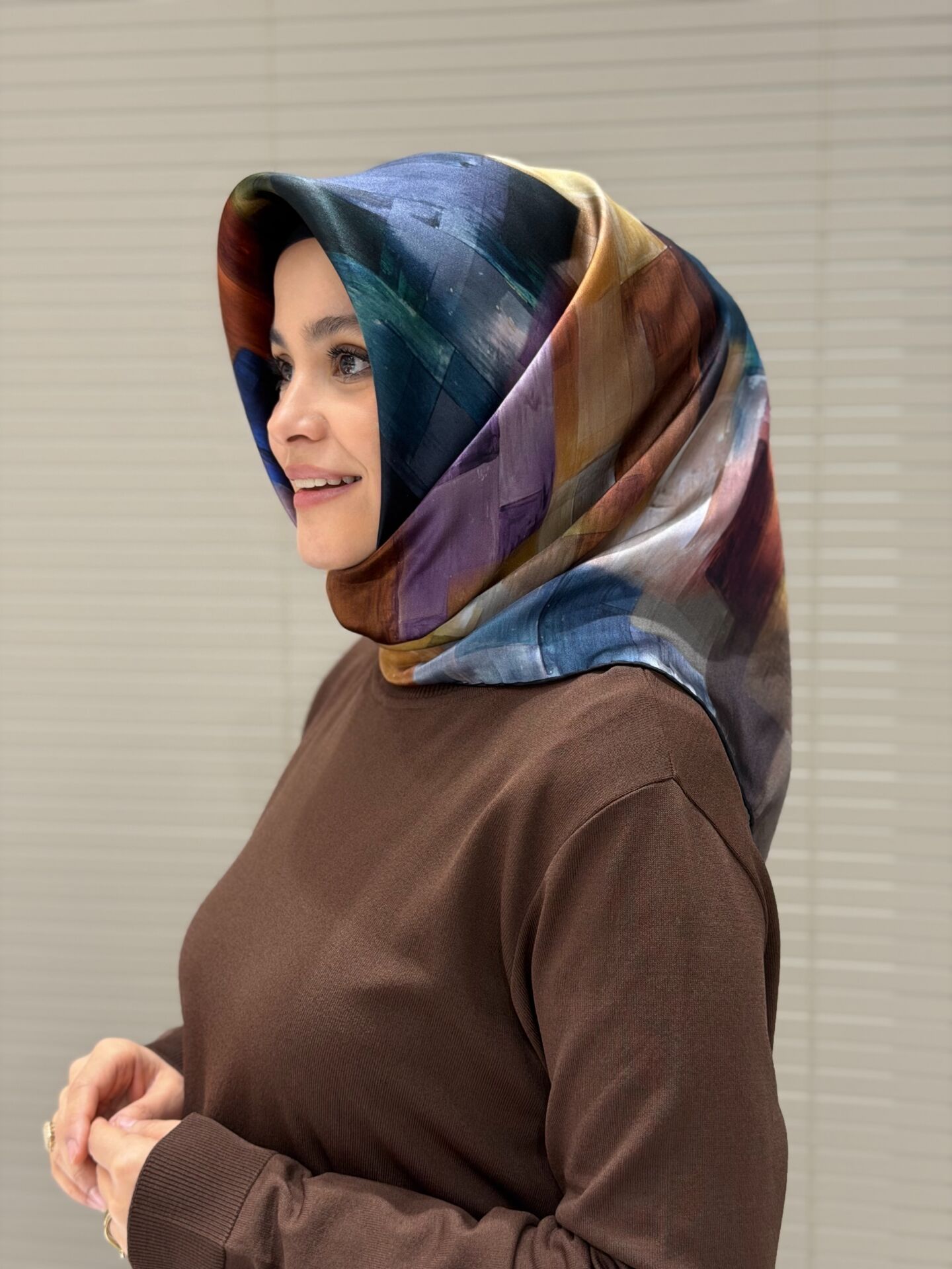 LA BOUTİQUE SURA İPEK EŞARP