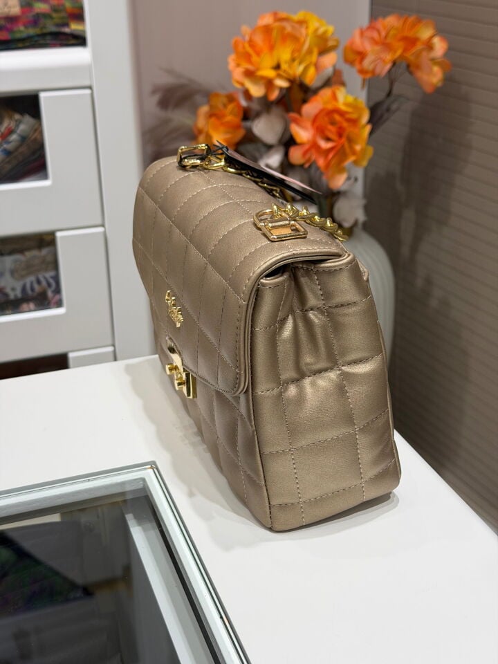 LA BOUTİQUE GOLD ÇANTA