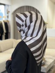 LA BOUTİQUE SURA İPEK EŞARP