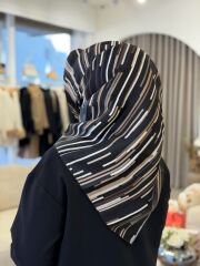 LA BOUTİQUE SURA İPEK EŞARP