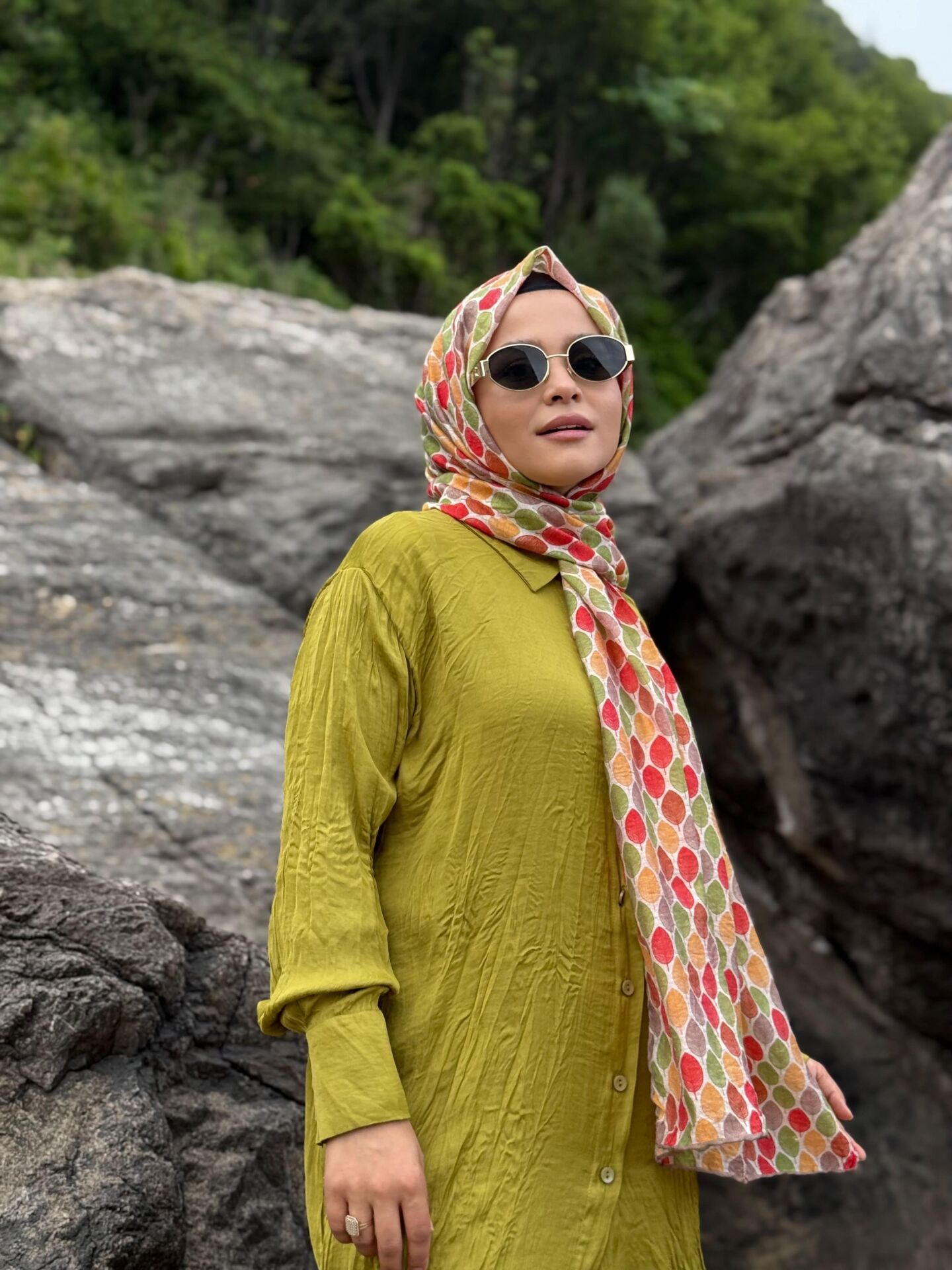 LA BOUTİQUE YAZ SERİNLİĞİ ŞAL 70X190