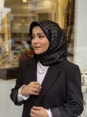 LA BOUTİQUE SURA İPEK EŞARP