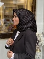 LA BOUTİQUE SURA İPEK EŞARP