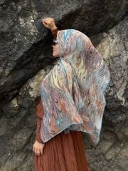 LA BOUTİQUE YAZ SERİNLİĞİ ŞAL 70X190