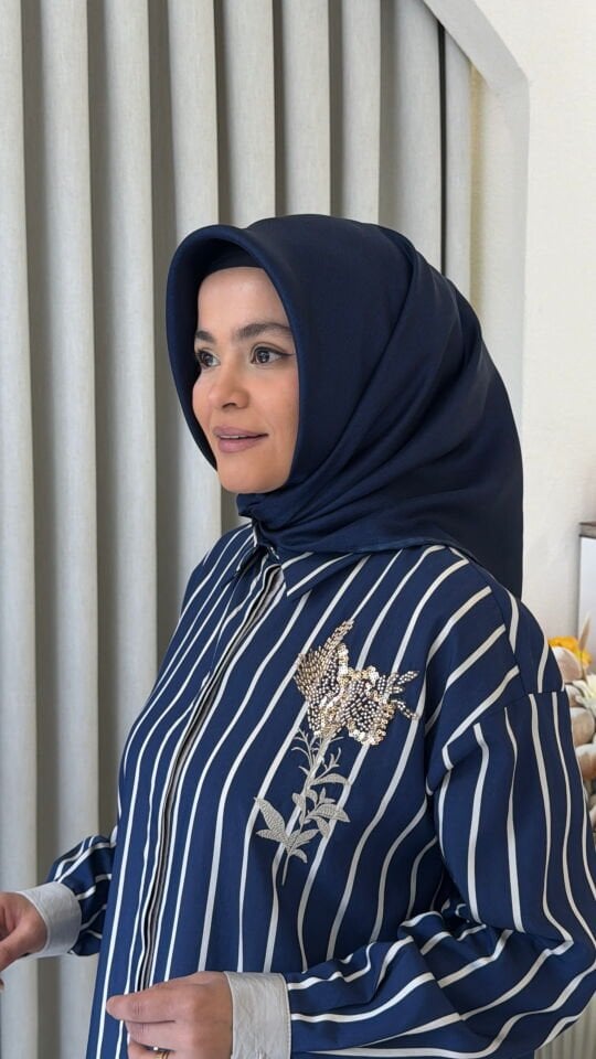 BELLİ TWİLL İPEK EŞARP