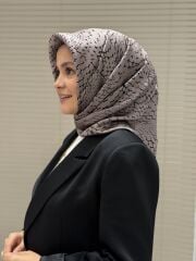 AKER SURA İPEK EŞARP