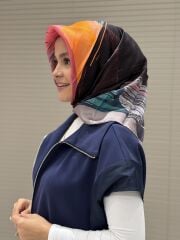 AKER SURA İPEK EŞARP