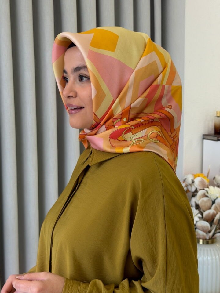 BELLİ TWİLL İPEK EŞARP