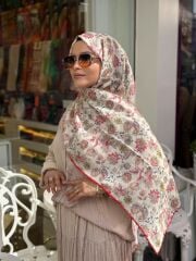 LA BOUTİQUE YAZ SERİNLİĞİ ŞAL 70X190