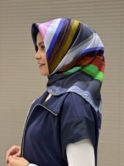 AKER SURA İPEK EŞARP