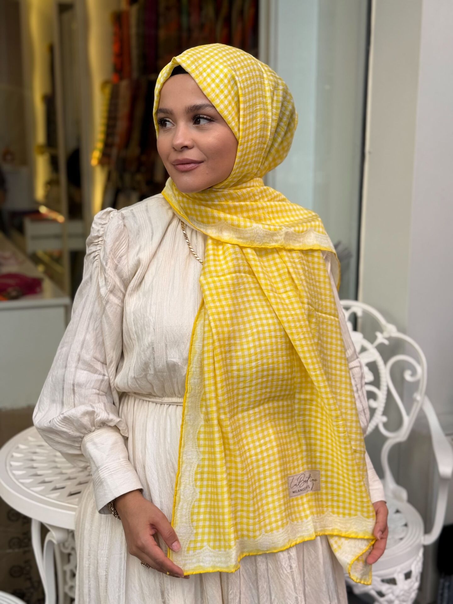 LA BOUTİQUE YAZ SERİNLİĞİ ŞAL 70X190