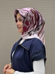 AKER SURA İPEK EŞARP