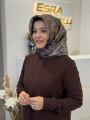 AKER SURA İPEK EŞARP