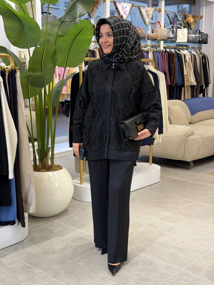 TIĞ TRİKO PUL NAKIŞ DETAYLI TAKIM SİYAH