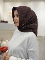 YAZ/GÜZ SERİSİ EŞARP