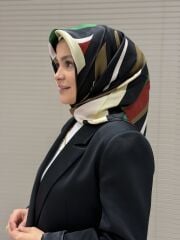 AKER SURA İPEK EŞARP