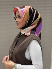 AKER SURA İPEK EŞARP