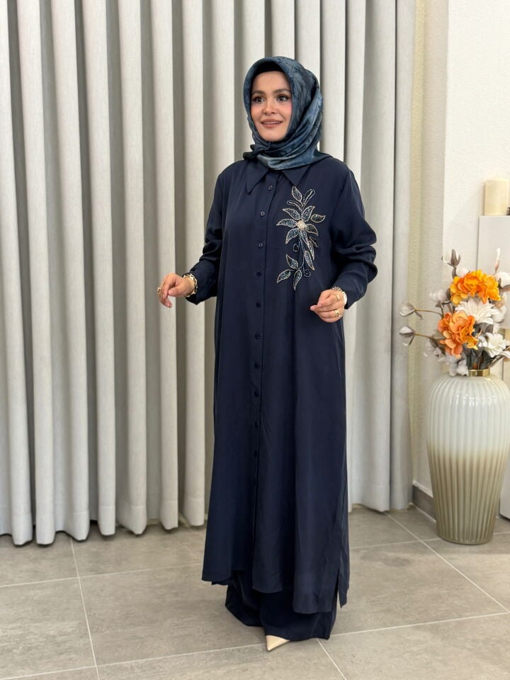 AYŞE AKAY BONCUK İŞLEMELİ TENCEL TAKIM LACİVERT