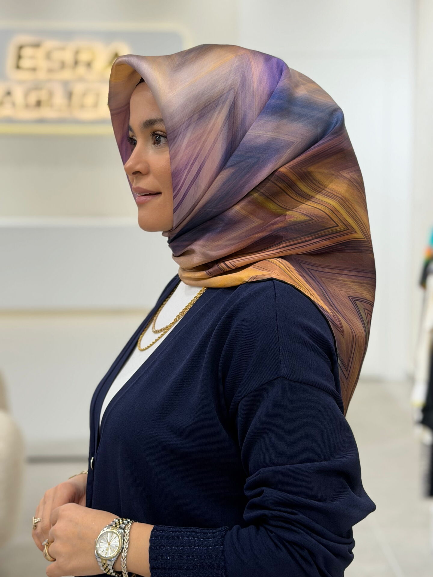 LA BOUTİQUE SURA İPEK EŞARP