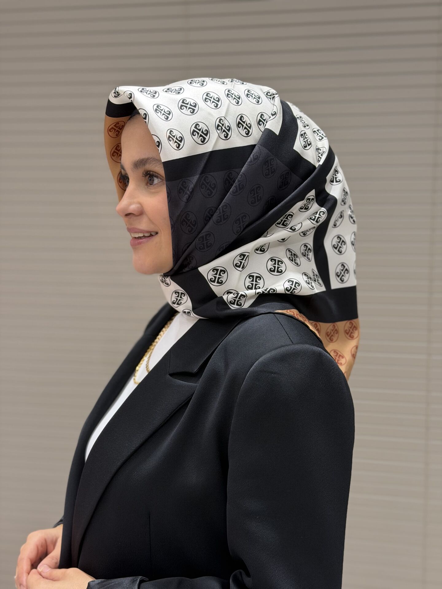 PİERRE CARDİN TWİLL İPEK EŞARP