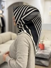 LA BOUTİQUE SURA İPEK EŞARP