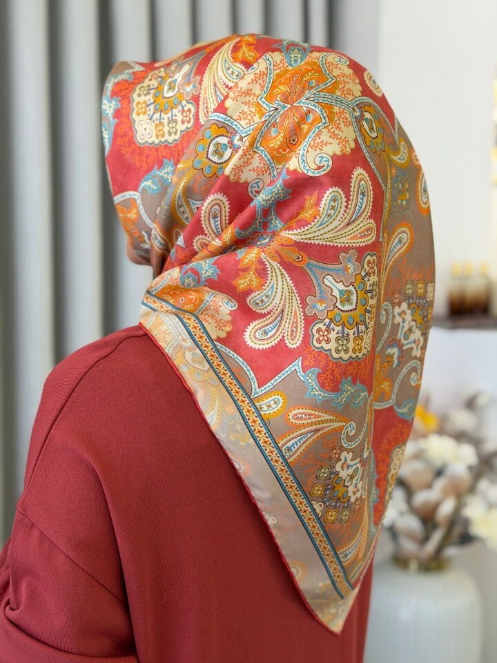 BELLİ TWİLL İPEK EŞARP