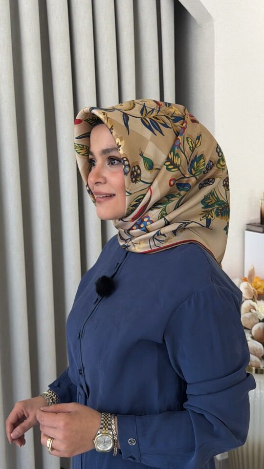 BELLİ TWİLL İPEK EŞARP