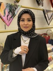 AKER SURA İPEK EŞARP