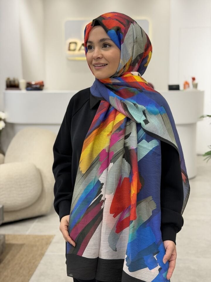 AKER LİORA ŞAL