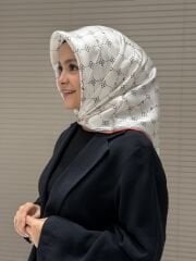 LA BOUTİQUE SURA  İPEK EŞARP