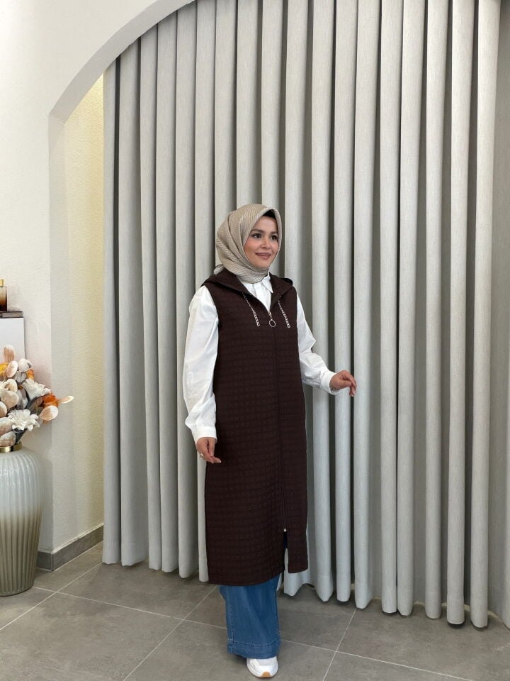 KADO KAPİTONE YELEK KAHVERENGİ